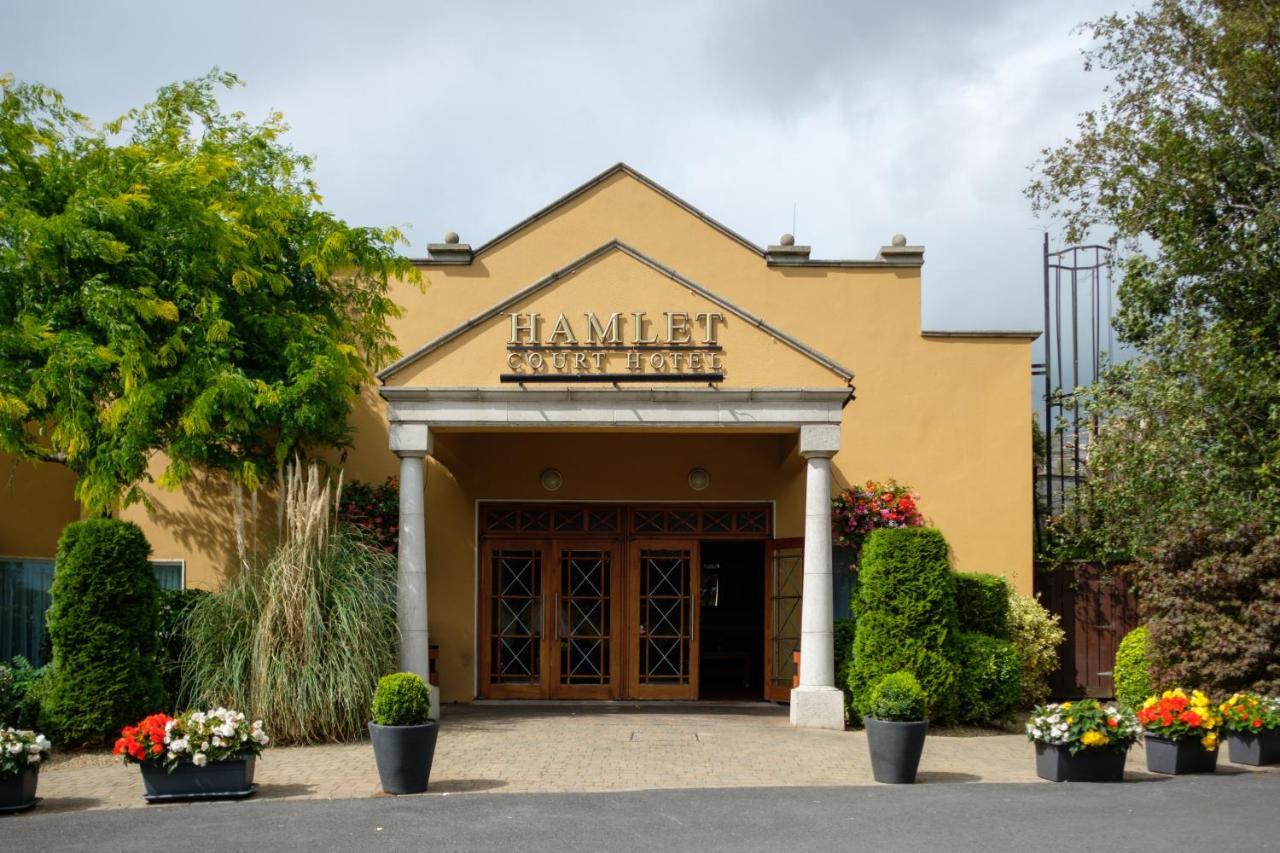 Hamlet Court Hotel Johnstown Bridge Экстерьер фото
